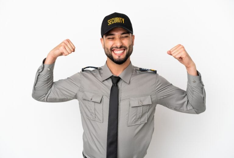 role of a Manitoba Security Guard