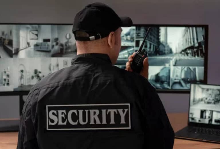 Recognizing Pre-Assault Indicators: How Manitoba Security Guards Can Prevent Escalation